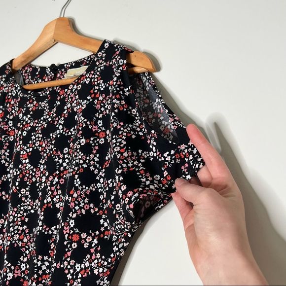Michael Kors Floral Cold Shoulder Dress - Picture 3 of 7